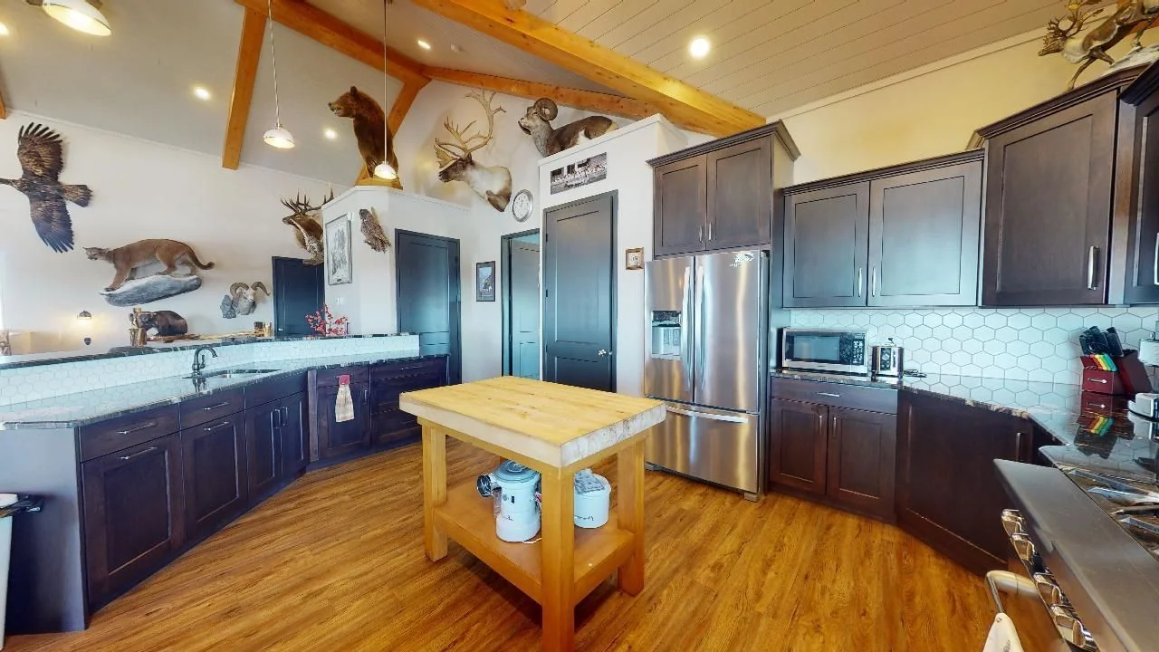 9917 Upper Cache Road property photograph 14