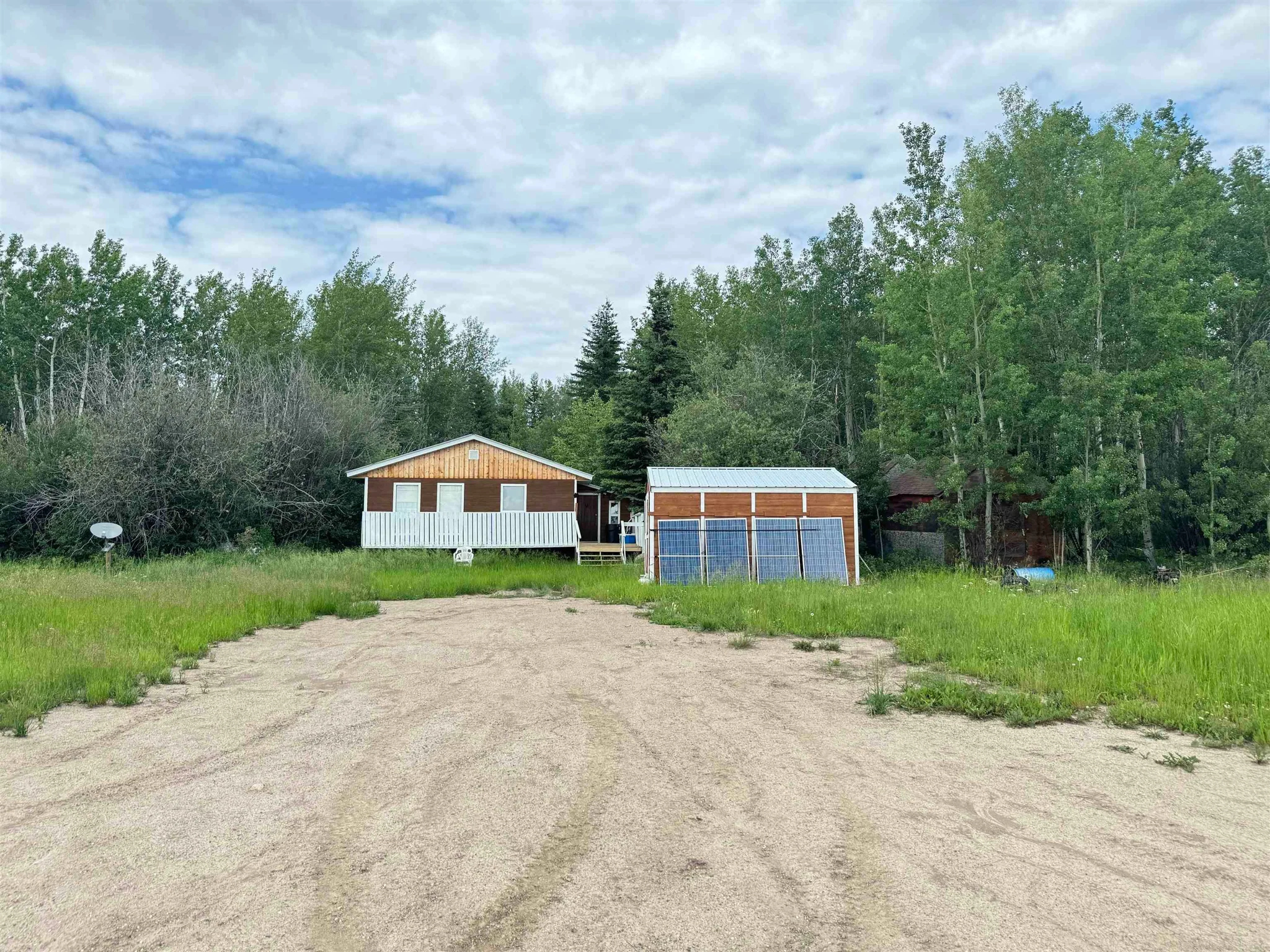 19999 Marten Drive property photograph 24