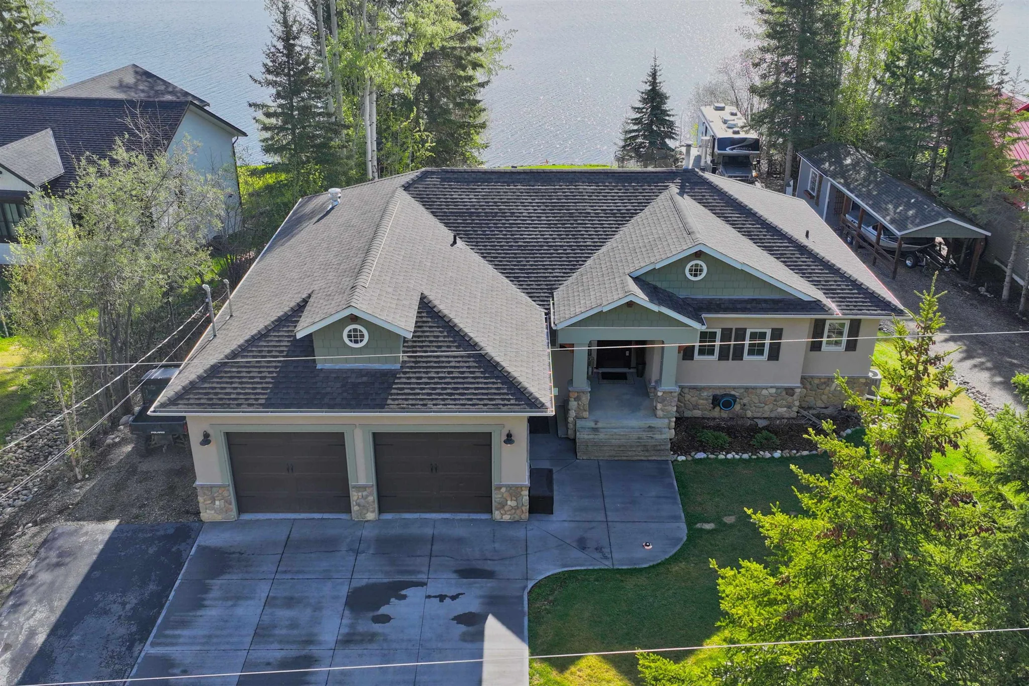 13777 Golf Course Road property photograph 3