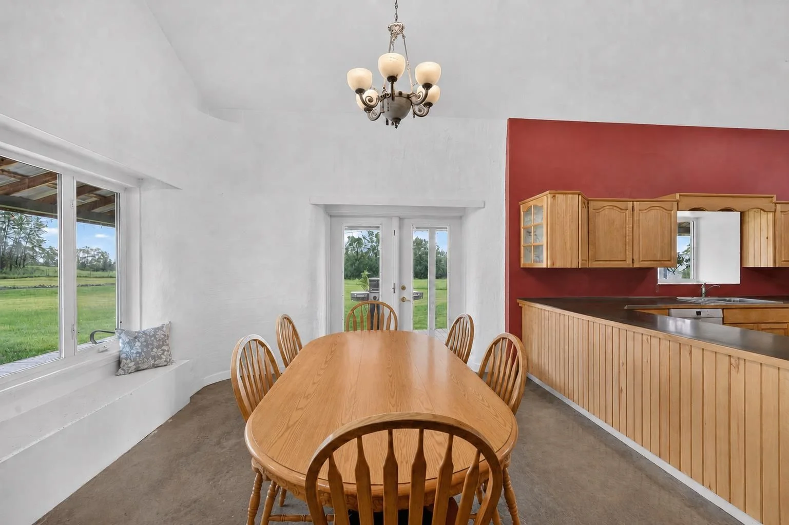 6838 Barrette Road property photograph 8