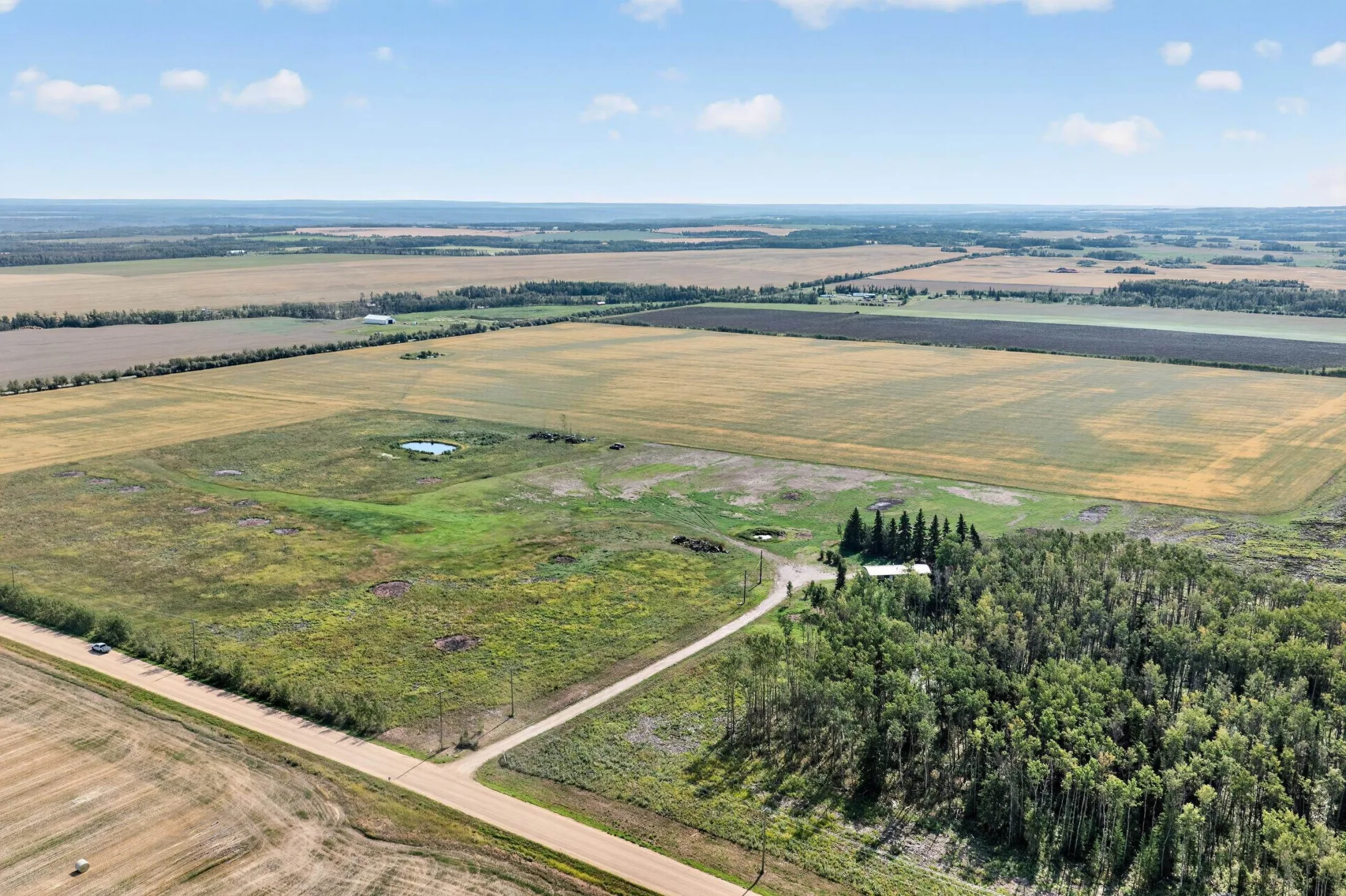 7725 264 Road property photograph 2