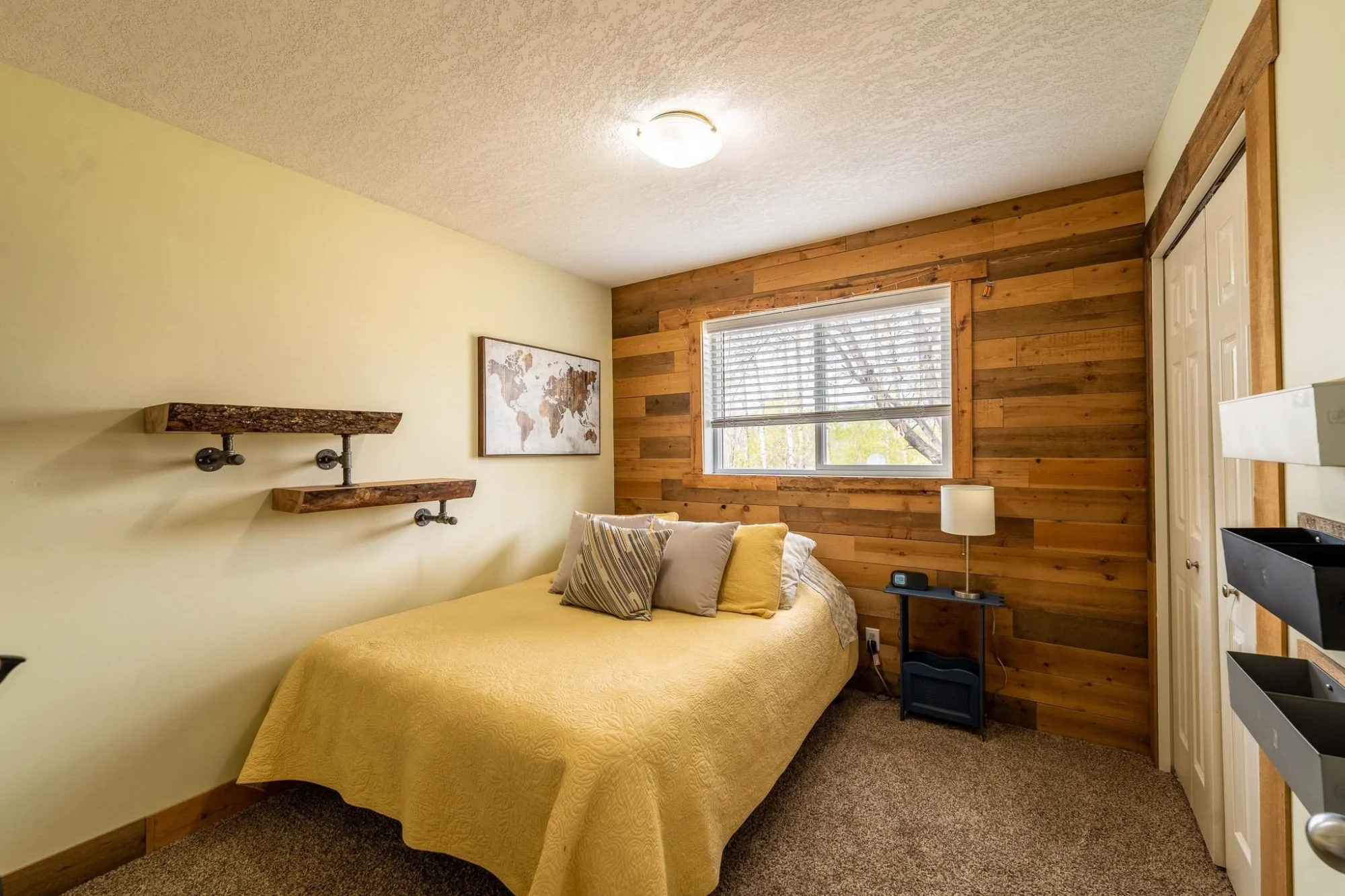 13066 Wright Road property photograph 15