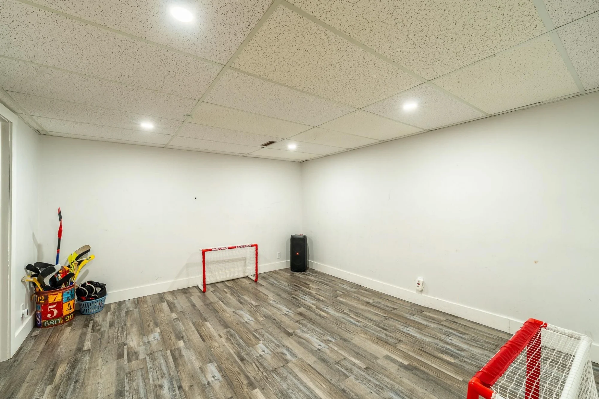 13066 Wright Road property photograph 18