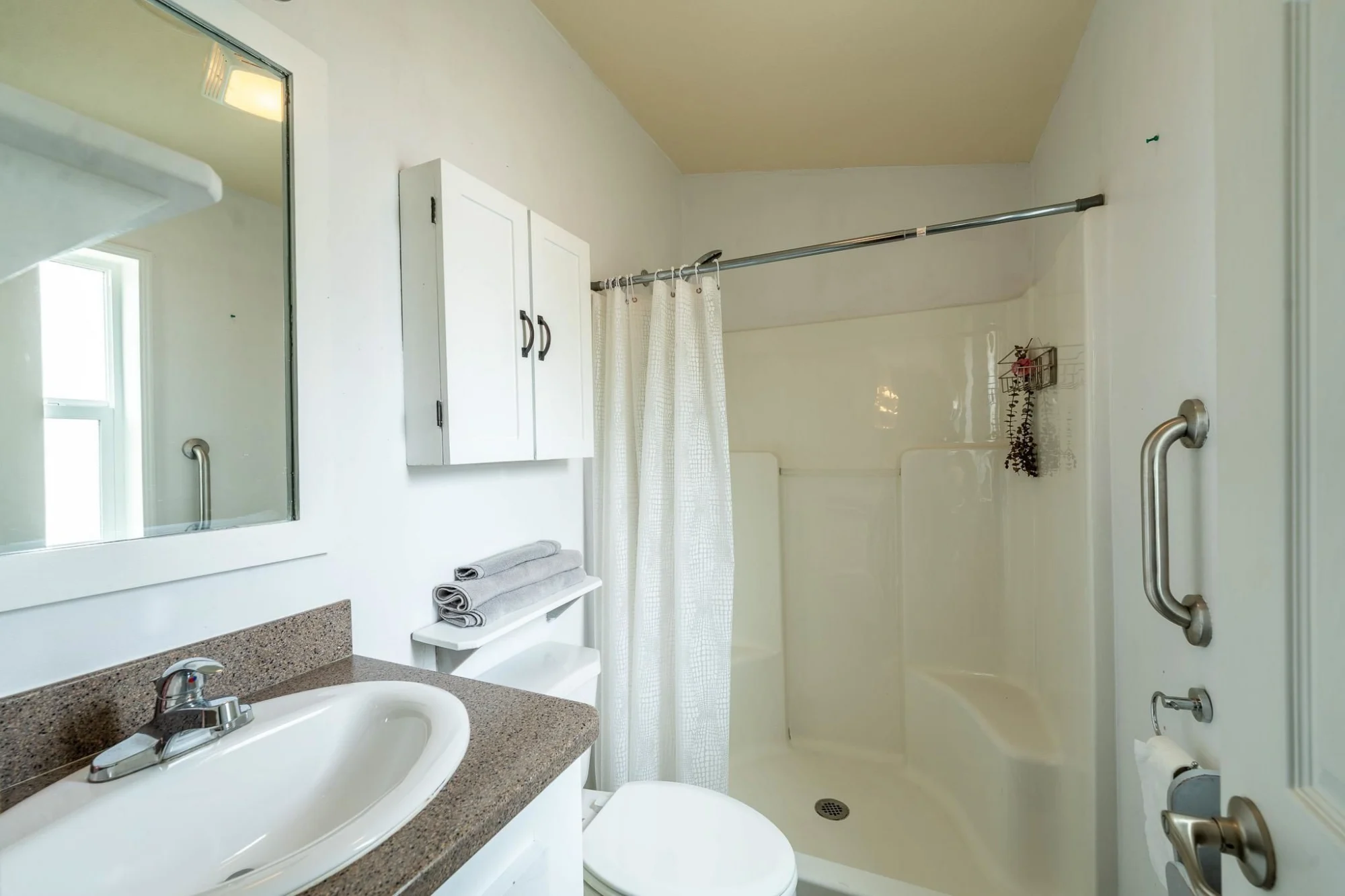 13066 Wright Road property photograph 27