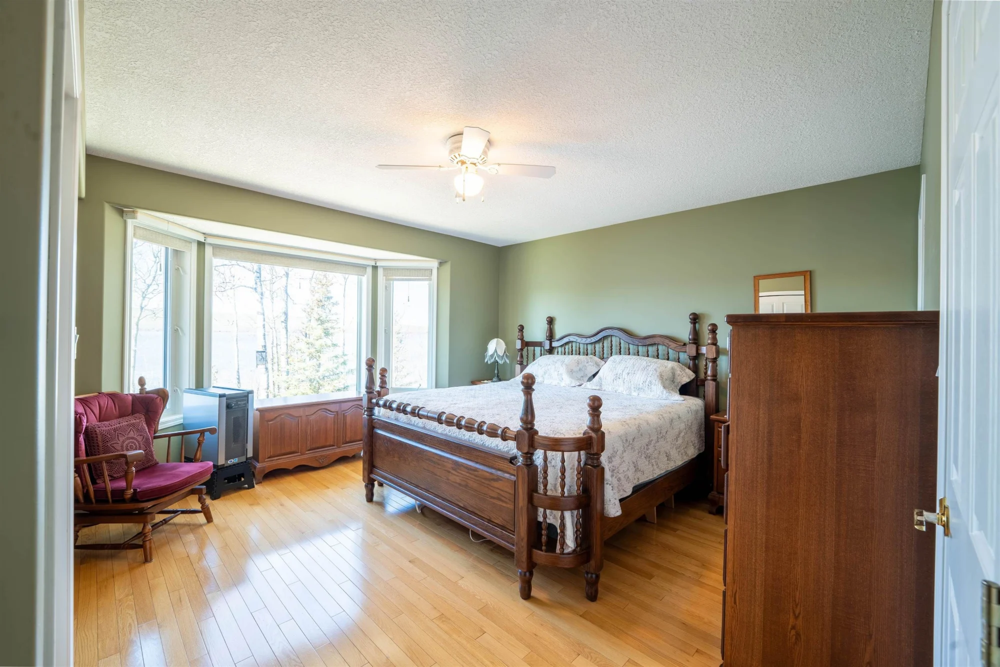 13499 Sunnyside Cove property photograph 13