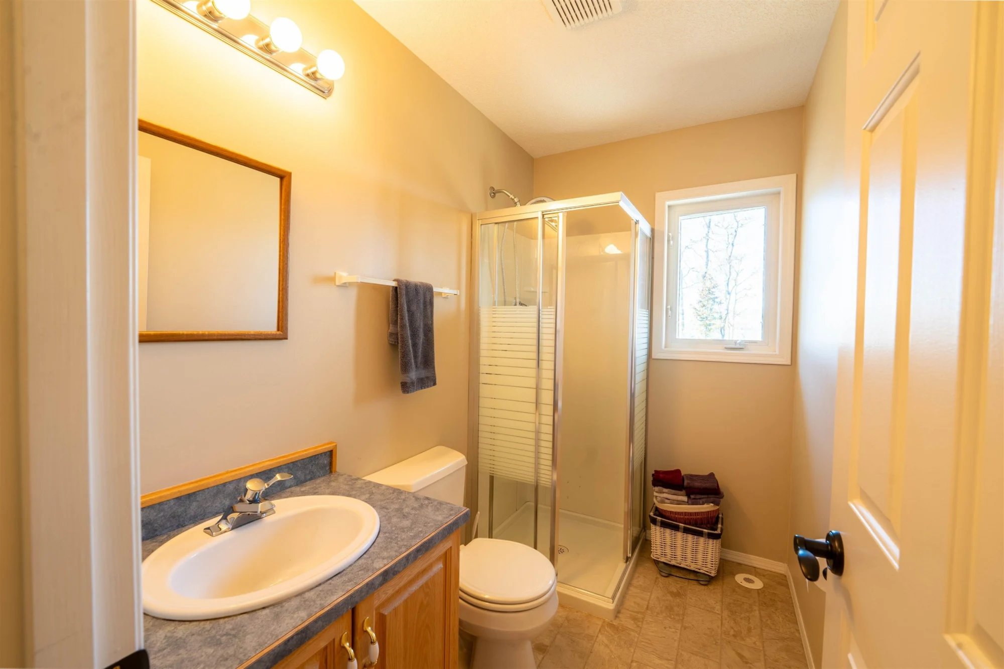 13499 Sunnyside Cove property photograph 18
