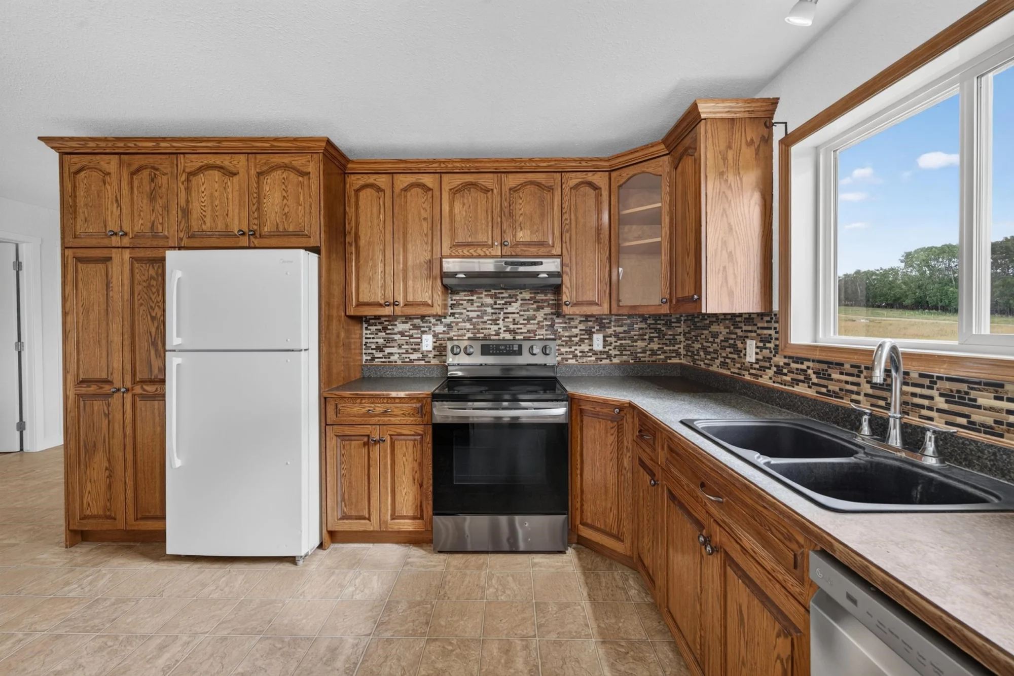 16107 Prespatou Road property photograph 8