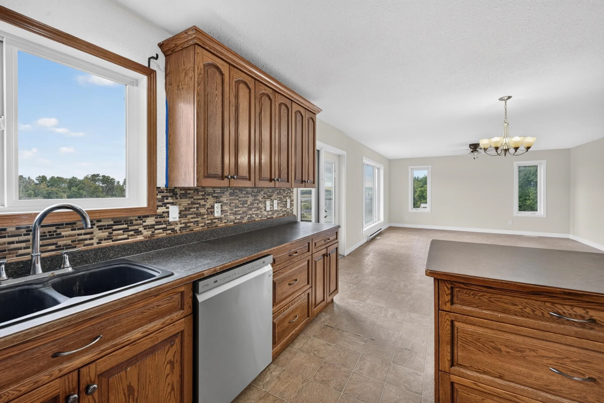 16107 Prespatou Road property photograph 10